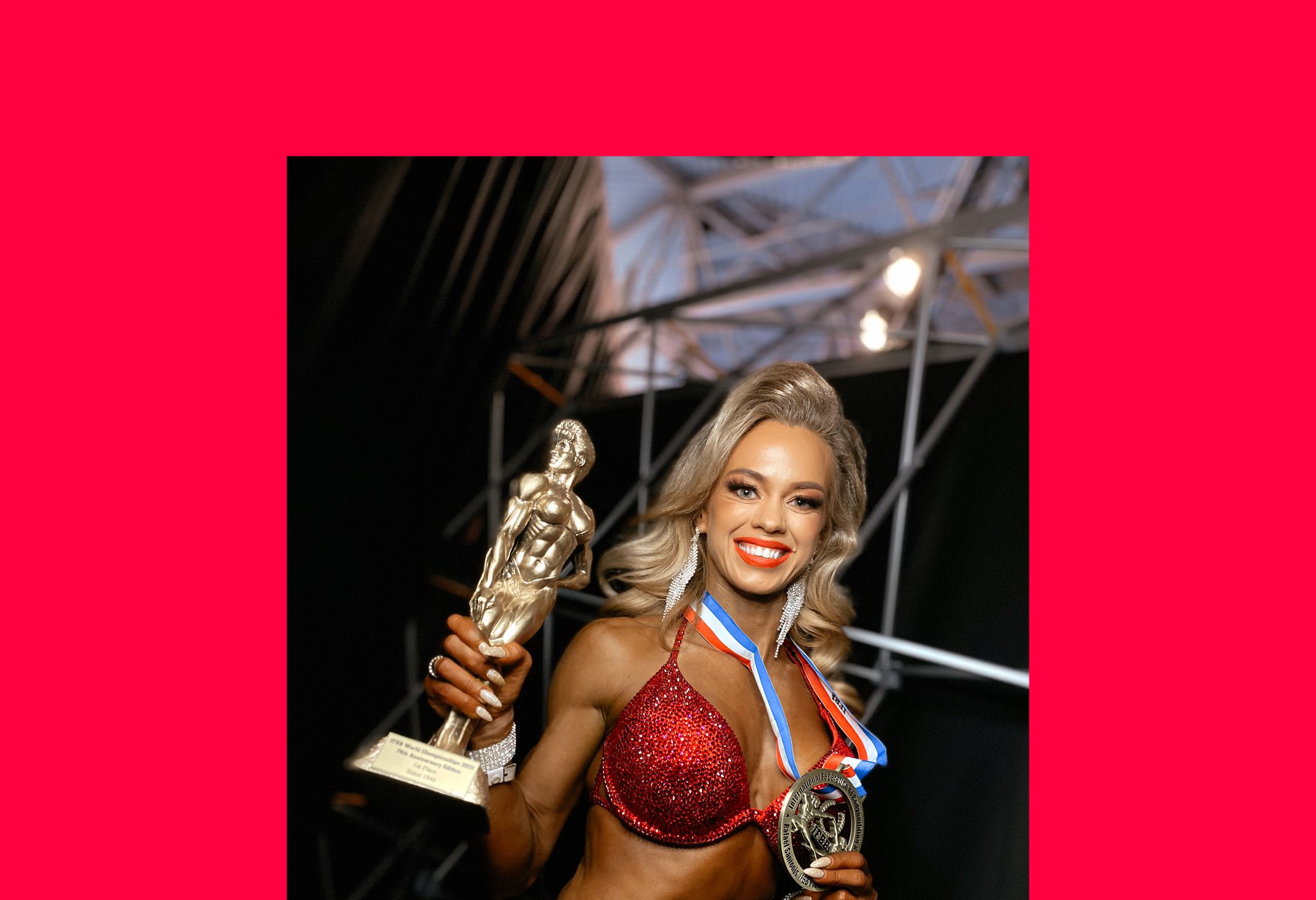 МАРІЯ БУРЛАКА – ЧЕМПІОНКА СВІТУ У ФІТНЕС-БІКІНІ СЕРЕД ЖІНОК!