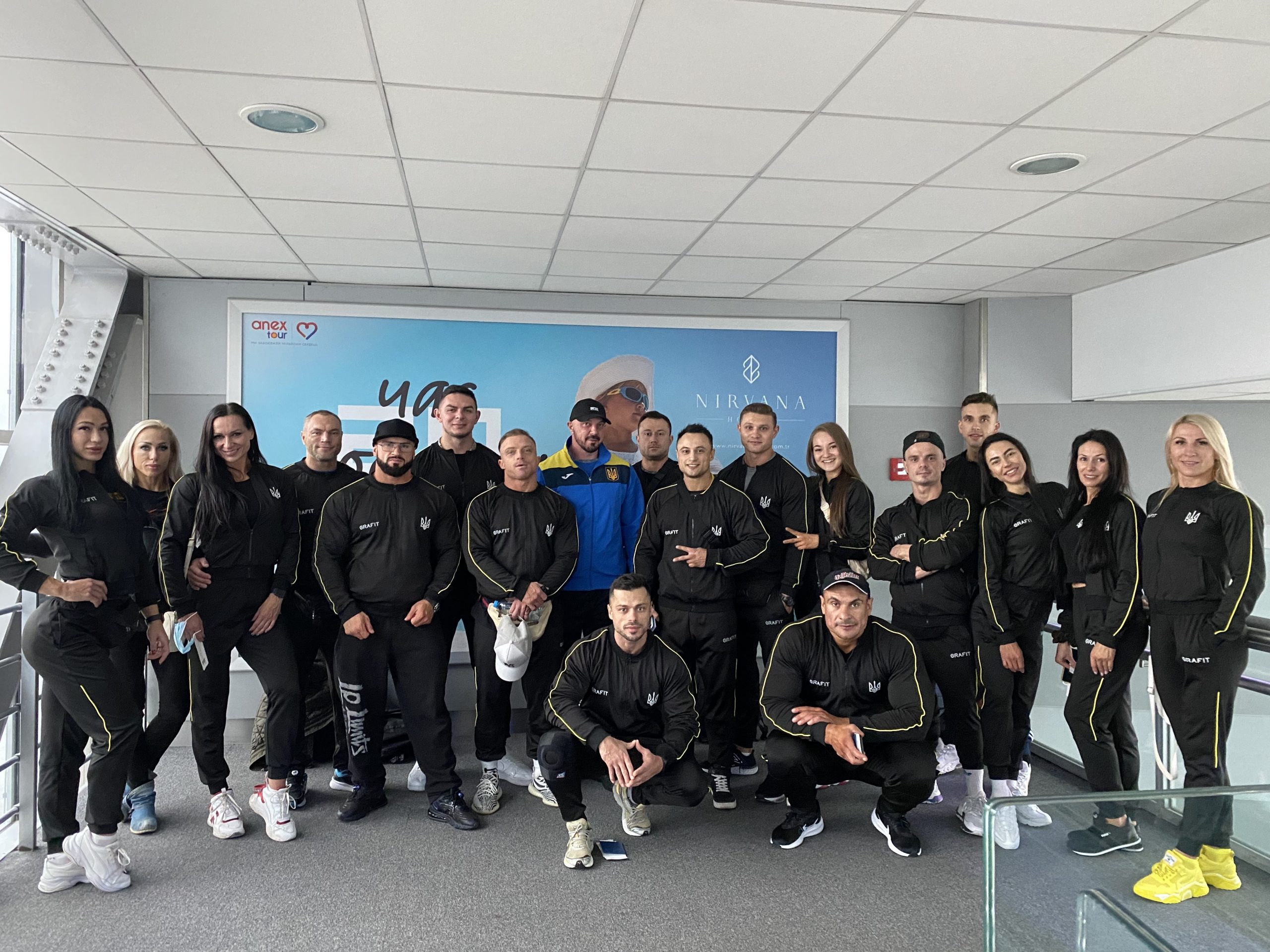 ЗБІРНА КОМАНДА УКРАЇНИ ВИРУШИЛА НА ЧЕМПІОНАТ СВІТУ З БОДІБІЛДИНГУ ТА ФІТНЕСУ