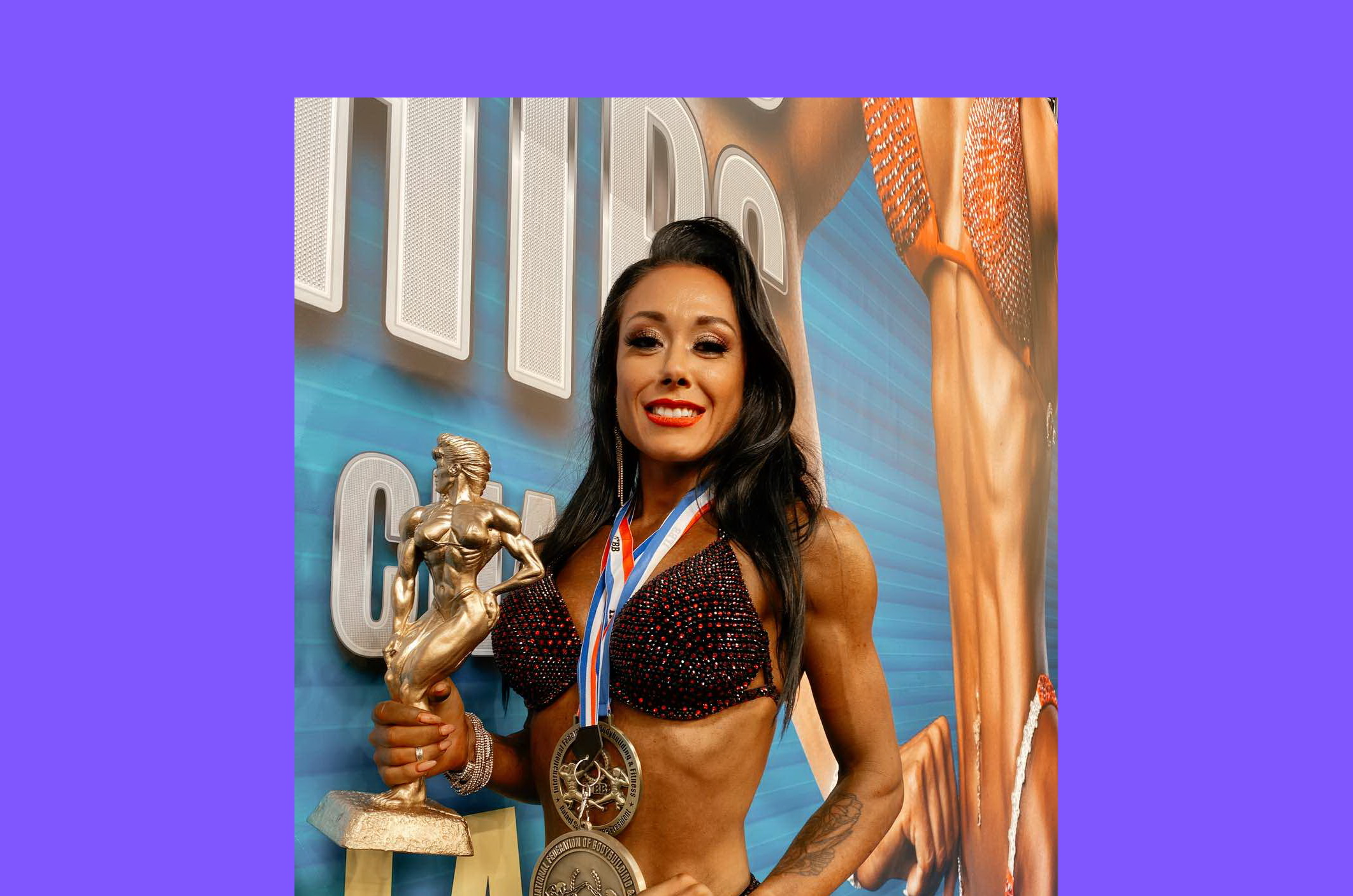 КАТЕРИНА СТОЯНОВА –  АБСОЛЮТНА ЧЕМПІОНКА СВІТУ У ФІТНЕС-БІКІНІ СЕРЕД ЖІНОК!