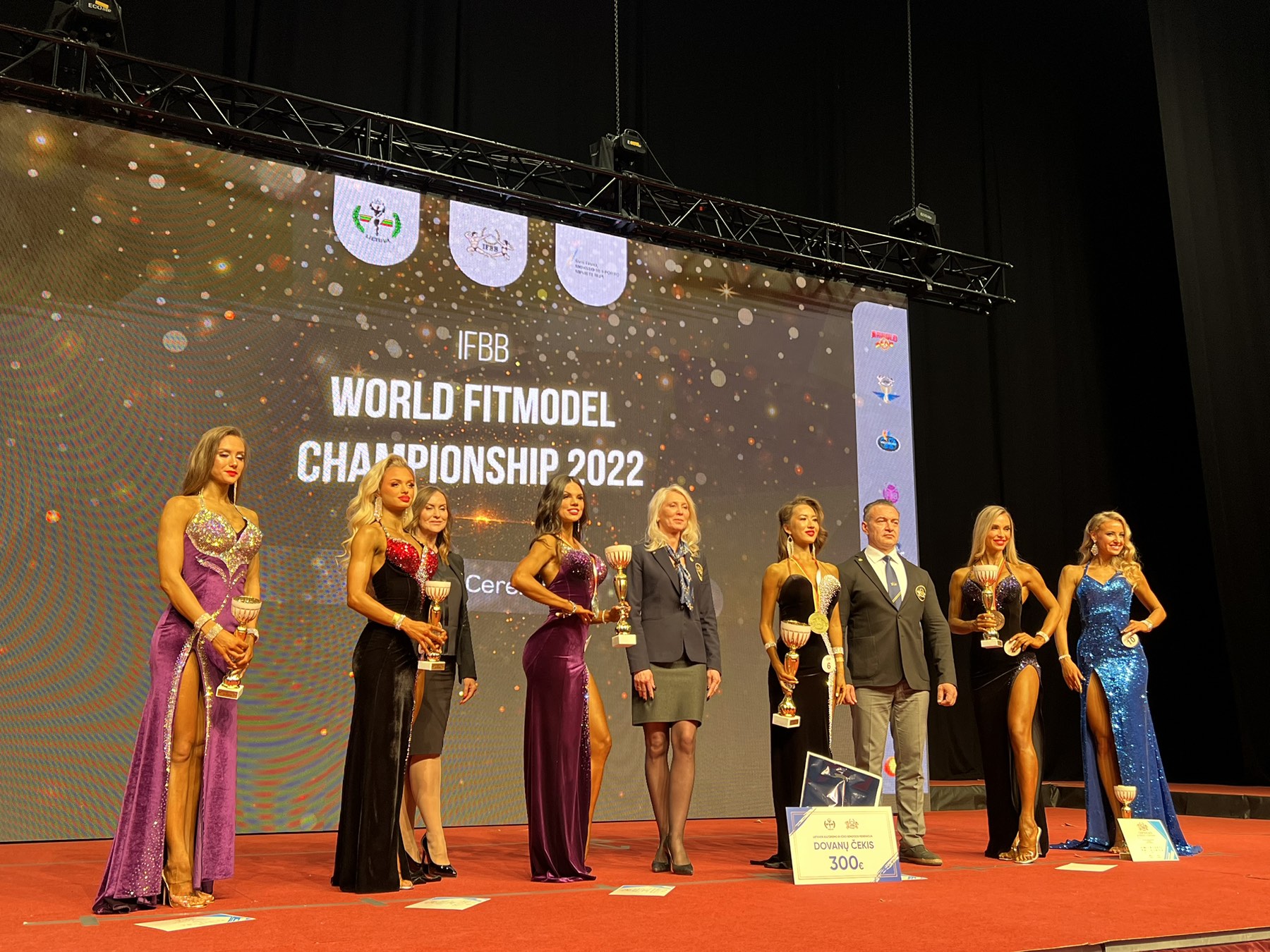 ДАР’Я МАКСИМЕНКО ТА ГАННА ТУНИК – ПРИЗЕРКИ ЧЕМПІОНАТУ СВІТУ З ФІТ-МОДЕЛЬ У КАТЕГОРІЇ НОВАЧКІВ