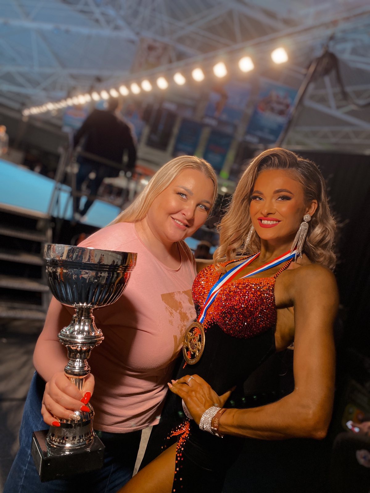 КАТЕРИНА МИРОНЮК – ПЕРЕМОЖНИЦЯ КУБКУ СВІТУ IFBB СЕРЕД ЖІНОК У ФІТ-МОДЕЛЬ!
