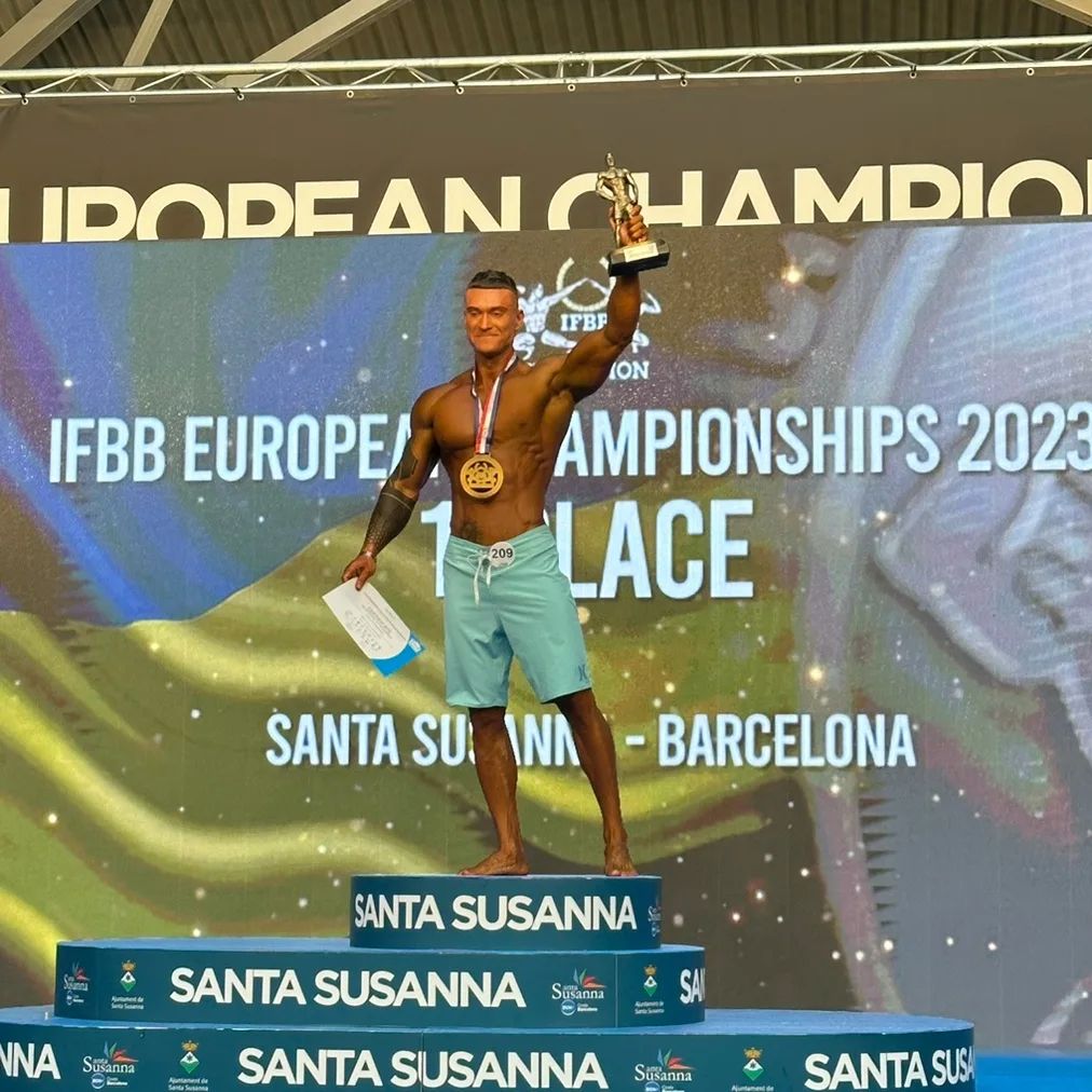 ЄВГЕНІЙ МОСКОВЦЕВ - ЧЕМПІОН ЄВРОПИ У МЕНС ФІЗИК ДО 182 СМ!