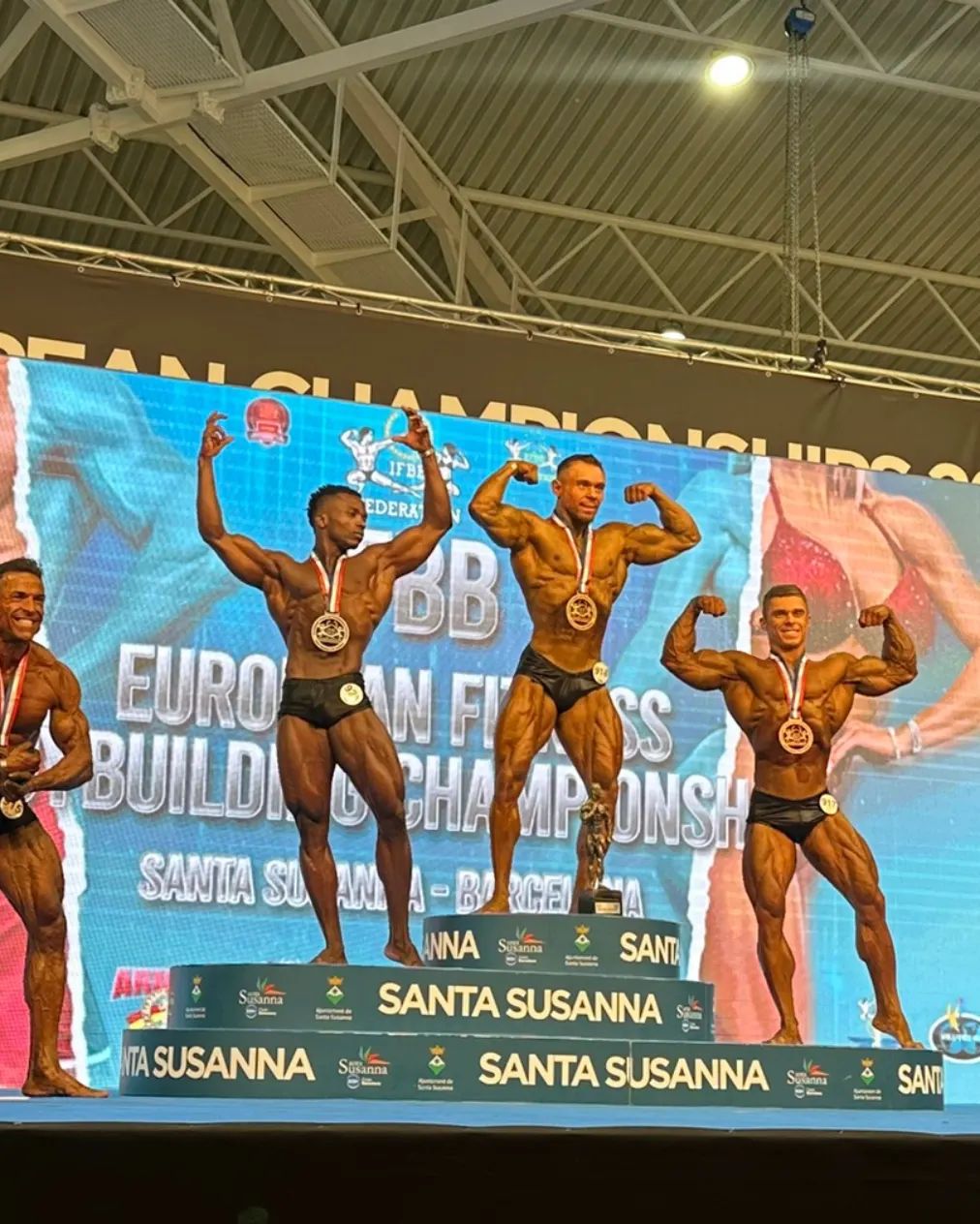 СТАНІСЛАВ ВІЗЕНГЕР - ЧЕМПІОН ЄВРОПИ У КЛАСИК ФІЗИК ДО 171 СМ! ЄВГЕНІЙ ЯКИМЕНКО -БРОНЗОВИЙ ПРИЗЕР ЧЕМПІОНАТУ ЄВРОПИ!
