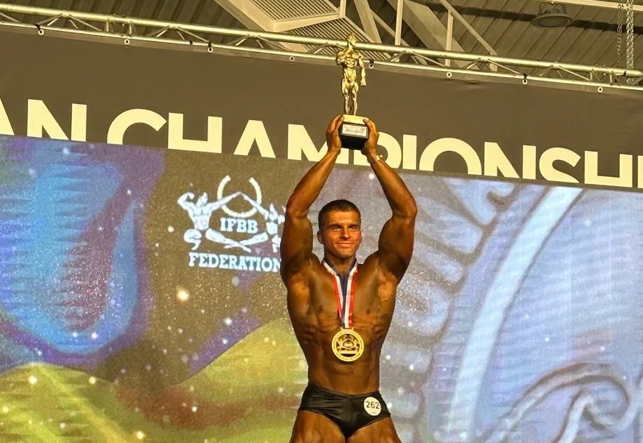 ДМИТРО СІМАК – ЧЕМПІОН ЄВРОПИ У КЛАСИЧНОМУ БОДІБІЛДИНГУ ДО 180 СМ!