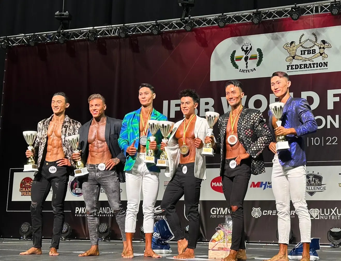 ПИЛИП ТРЕТЯК ПОСІВ ЧЕТВЕРТЕ МІСЦЕ НА ЧЕМПІОНАТІ СВІТУ З ФІТ-МОДЕЛЬ СЕРЕД ЧОЛОВІКІВ!