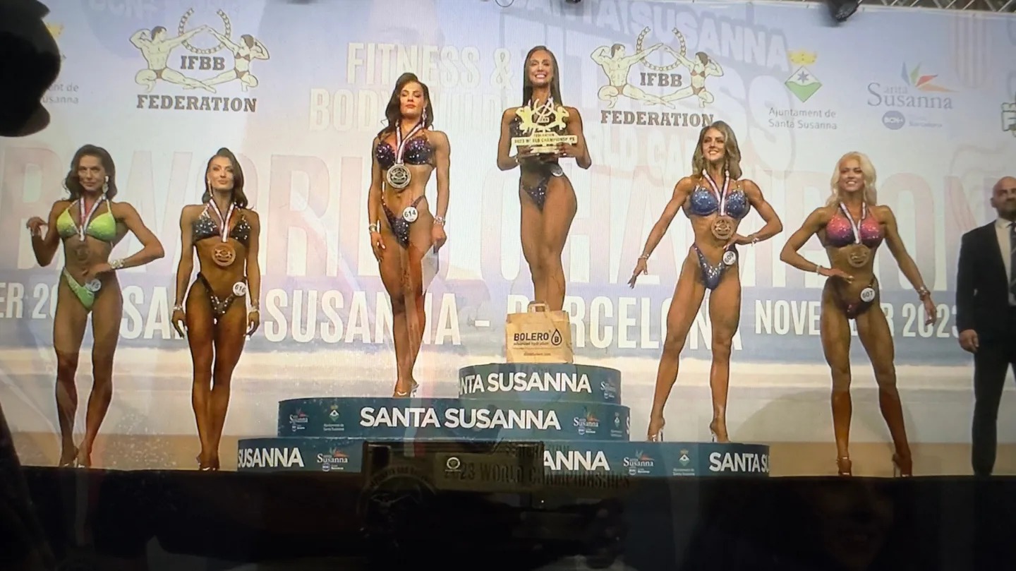ЄВГЕНІЯ ОНИЩЕНКО ЗАЙНЯЛА ЧЕТВЕРТЕ МІСЦЕ НА ЧЕМПІОНАТІ СВІТУ У БІКІНІ СЕРЕД ЖІНОК +172 СМ!
