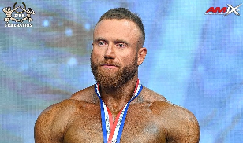ДМИТРО ГРАБАРЧУК – МАЙСТЕР СПОРТУ УКРАЇНИ МІЖНАРОДНОГО КЛАСУ З БОДІБІЛДИНГУ!
