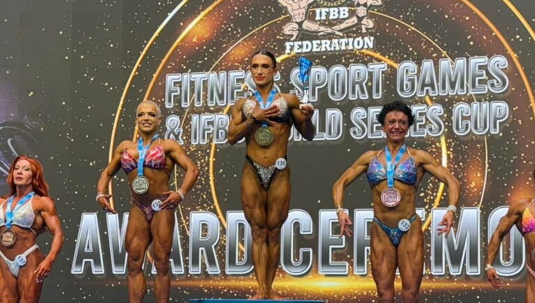 ОЛЕНА КУШНІРОВА ЗДОБУЛА ЗОЛОТО НА IFBB КУБКУ СВІТУ В ІСПАНІЇ У ВУМЕНС ФІЗИК СЕРЕД МАЙСТРІВ