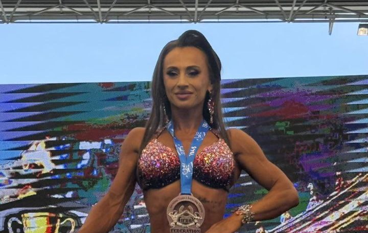 ЮЛІЯ ЯРОЦЬКА – БРОНЗОВА ПРИЗЕРКА У БІКІНІ СЕРЕД МАЙСТРІВ 35–44 РОКИ ДО 164 СМ НА КУБКУ СВІТУ В МАДРИДІ!