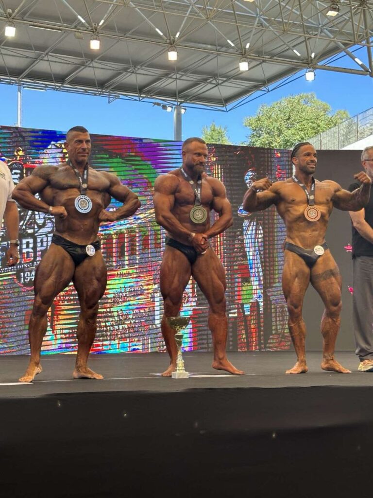 МЕДАЛЬНІ УСПІХИ УКРАЇНЦІВ НА КУБКУ СВІТУ В ДИВІЗІОНІ SEMI PRO У БОДІБІЛДИНГУ ТА КЛАСИК ФІЗИК