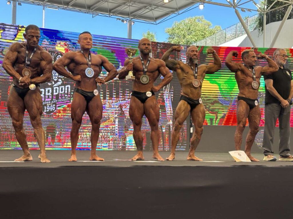 МЕДАЛЬНІ УСПІХИ УКРАЇНЦІВ НА КУБКУ СВІТУ В ДИВІЗІОНІ SEMI PRO У БОДІБІЛДИНГУ ТА КЛАСИК ФІЗИК