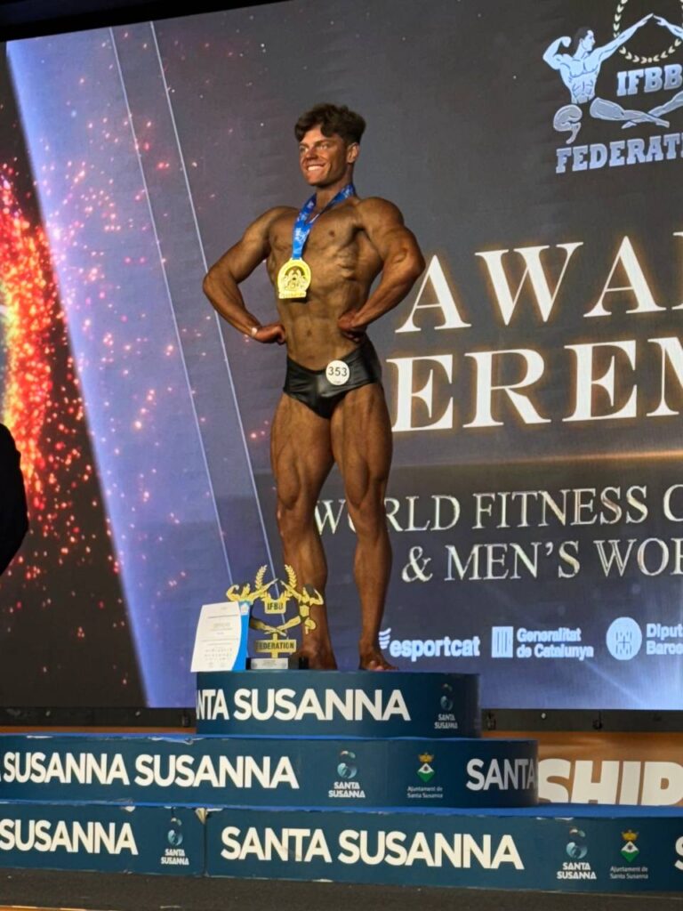 УКРАЇНЕЦЬ ЮРІЙ РИВІС – ПЕРЕМОЖЕЦЬ ТУРНІРУ СВІТОВОЇ СЕРІЇ IFBB У КЛАСИЧНОМУ БОДІБІЛДИНГУ СЕРЕД ЮНІОРІВ!
