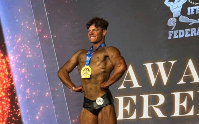УКРАЇНЕЦЬ ЮРІЙ РИВІС – ПЕРЕМОЖЕЦЬ ТУРНІРУ СВІТОВОЇ СЕРІЇ IFBB У КЛАСИЧНОМУ БОДІБІЛДИНГУ СЕРЕД ЮНІОРІВ!
