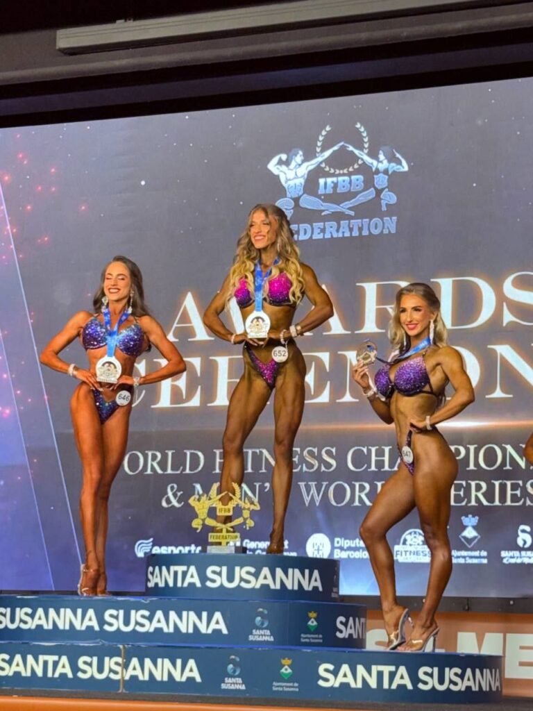 ПОЛІНА МІХЄЄВА – ЧЕМПІОНКА СВІТУ СЕРЕД ЮНІОРОК У БІКІНІ!