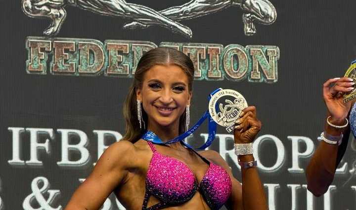 ДАРИНА ЦИГАНОВА – СРІБНА ПРИЗЕРКА ЧЕМПІОНАТУ ЄВРОПИ У БІКІНІ СЕРЕД ЮНІОРОК!