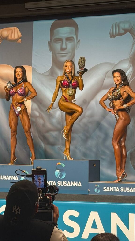 ПОДВІЙНА ПЕРЕМОГА КРИСТИНИ ТОКАРЄВОЇ НА «2026 IFBB PRO MR. EUROPE» У БІКІНІ СЕРЕД МАЙСТРІВ!