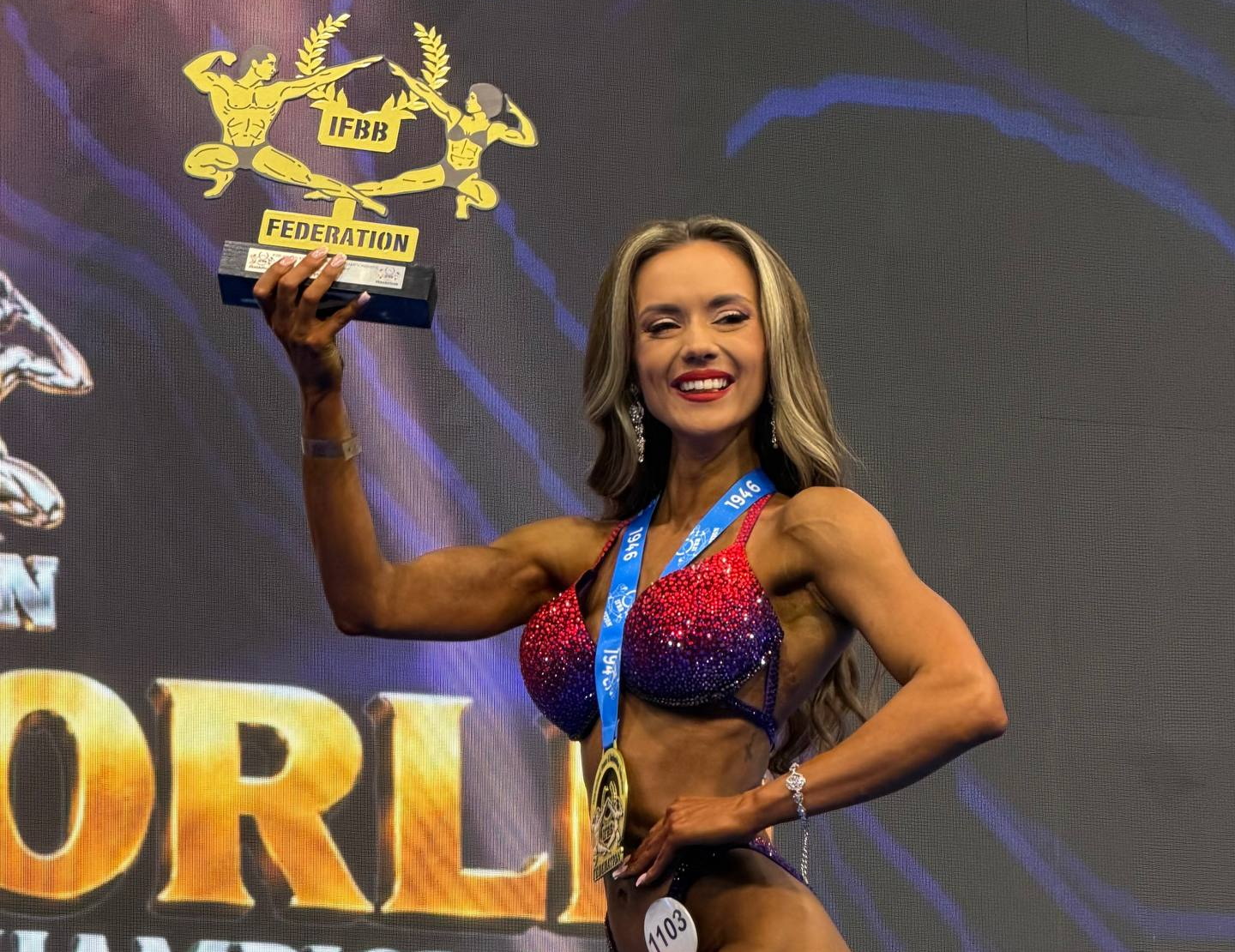 АННА МАРУЩАК — ЧЕМПІОНКА СВІТУ З БІКІНІ СЕРЕД ЖІНОК ДО 160 СМ!